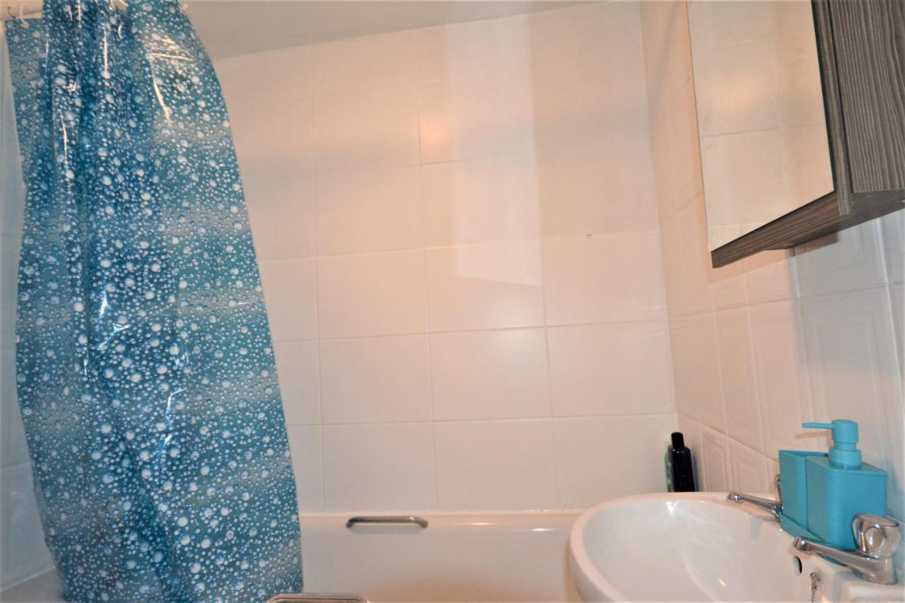 London Zone 2 Lovely 4 Bedroom Apartment - 3 Trowbridge Road Londres Exterior foto