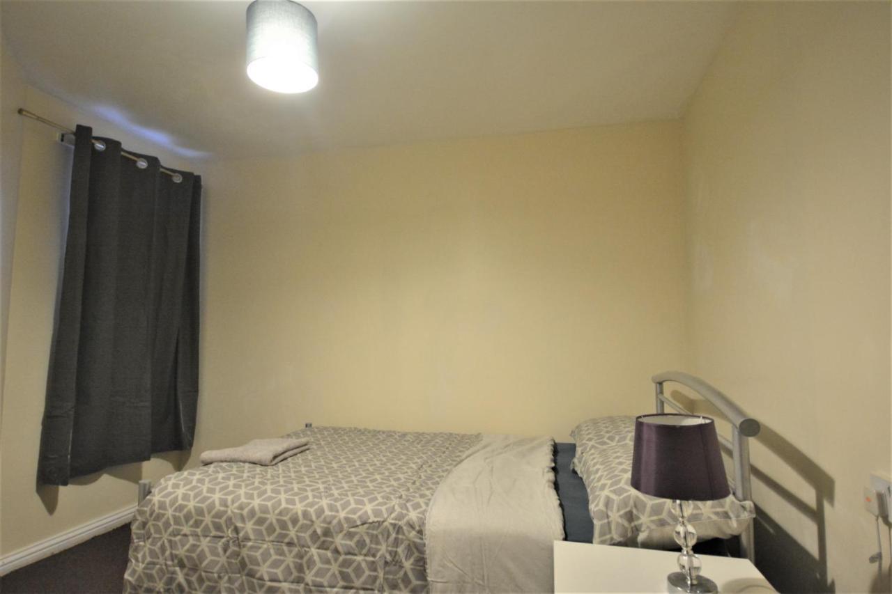 London Zone 2 Lovely 4 Bedroom Apartment - 3 Trowbridge Road Londres Exterior foto