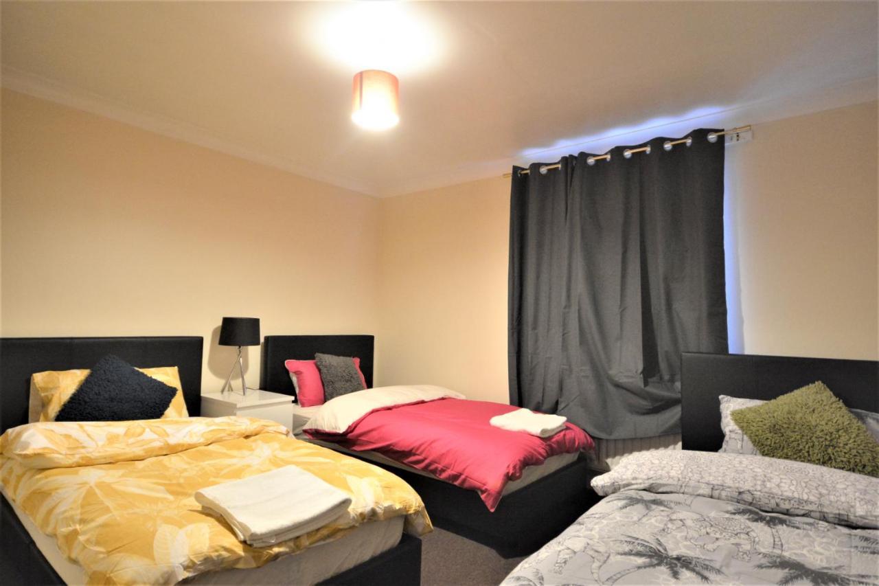 London Zone 2 Lovely 4 Bedroom Apartment - 3 Trowbridge Road Londres Exterior foto