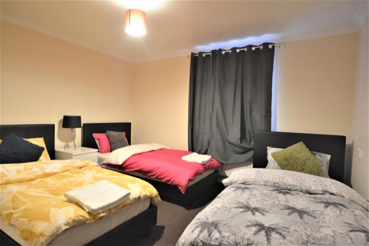 London Zone 2 Lovely 4 Bedroom Apartment - 3 Trowbridge Road Londres Exterior foto