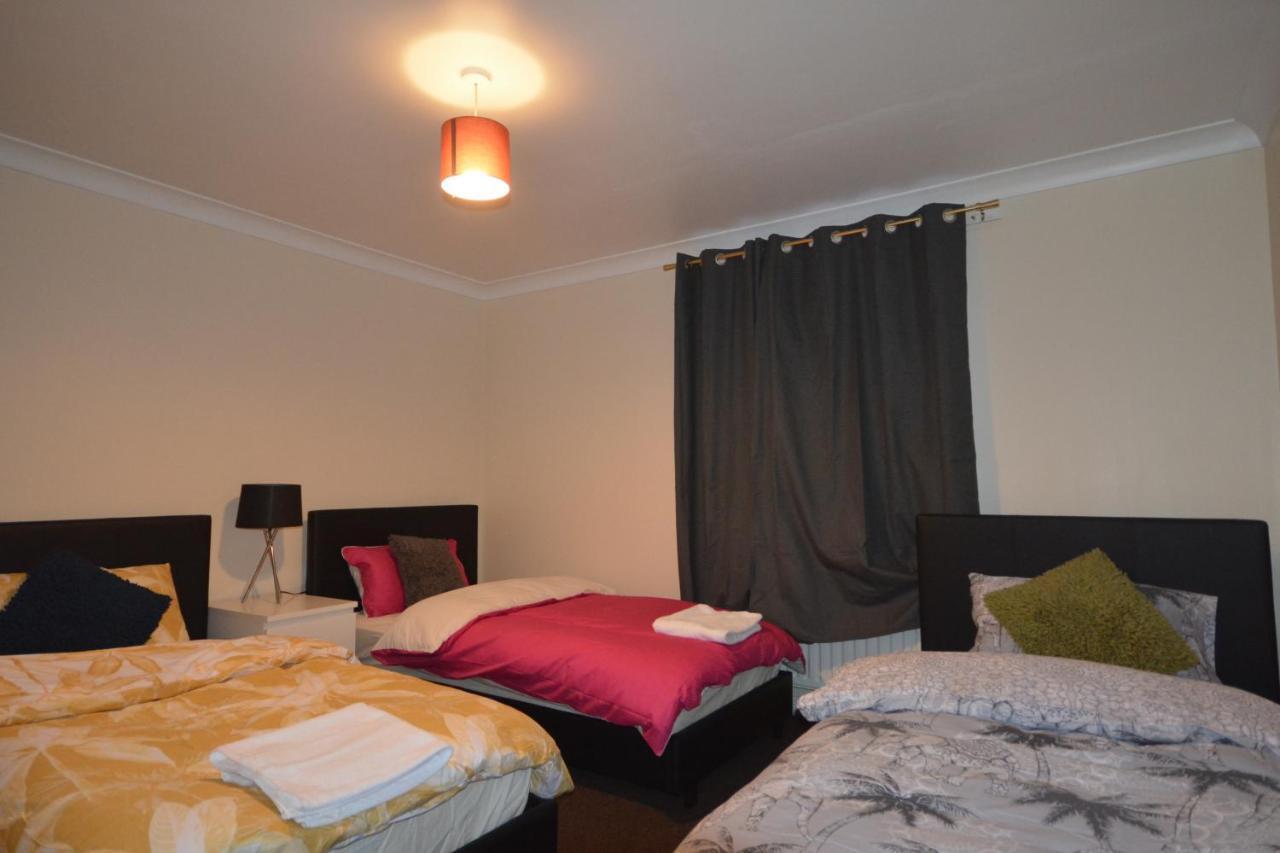 London Zone 2 Lovely 4 Bedroom Apartment - 3 Trowbridge Road Londres Exterior foto