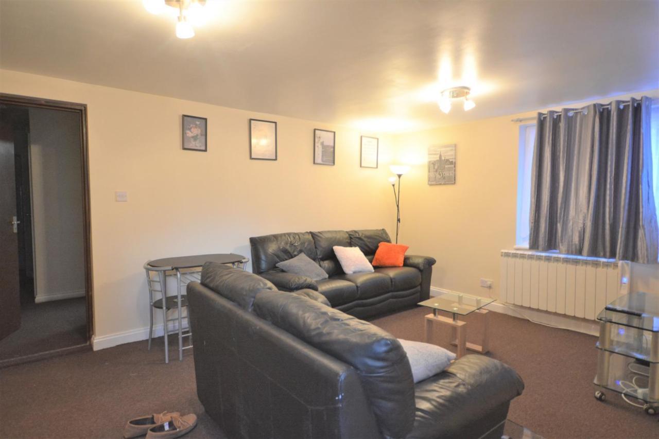 London Zone 2 Lovely 4 Bedroom Apartment - 3 Trowbridge Road Londres Exterior foto